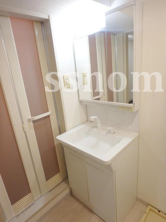 洗面所 洗髪洗面化粧台☆ 写真9