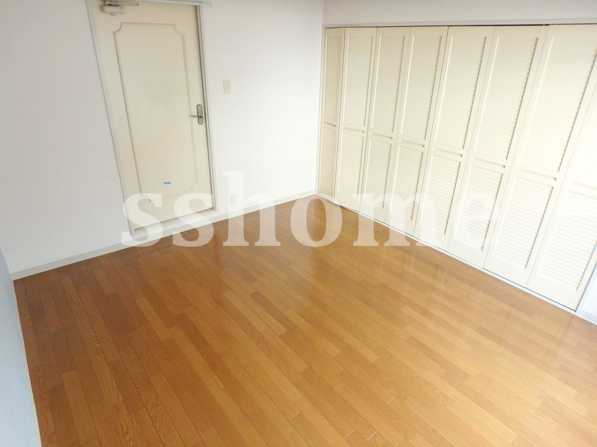 寝室 洋室6帖 写真15