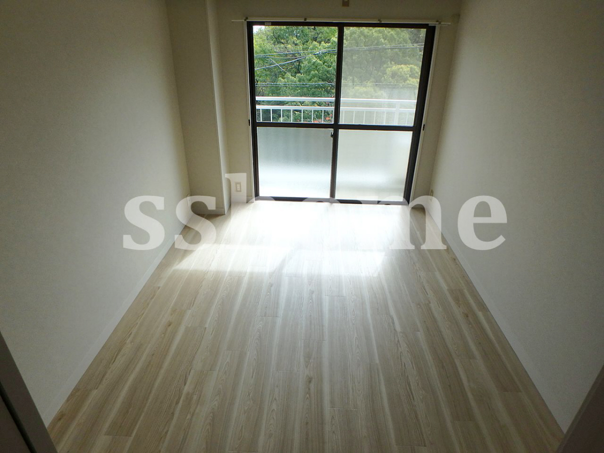 内装 落ち着いた感じのお部屋☆ 写真14