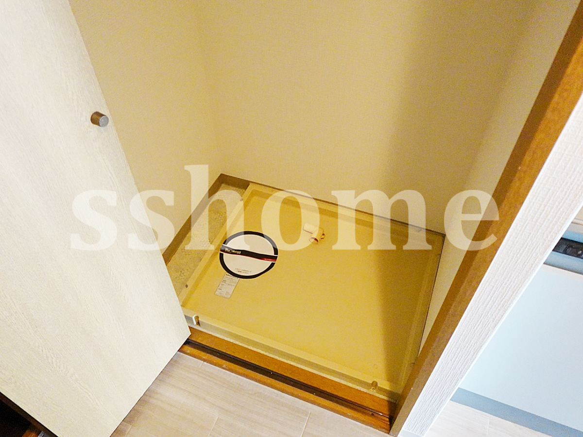 室内洗濯機置き場(扉付き) 写真17