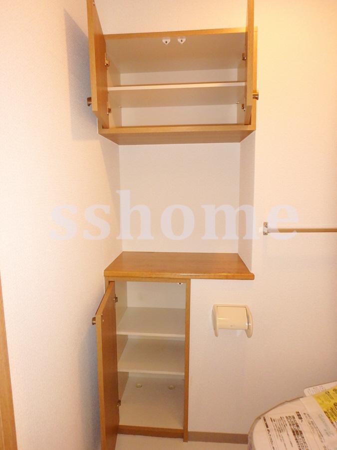 その他部屋・スペース トイレの収納も充実しています♪ 写真6