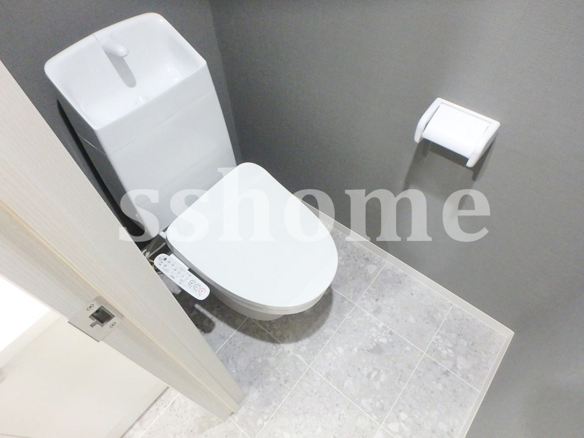 トイレ 温水洗浄便座☆ 写真8