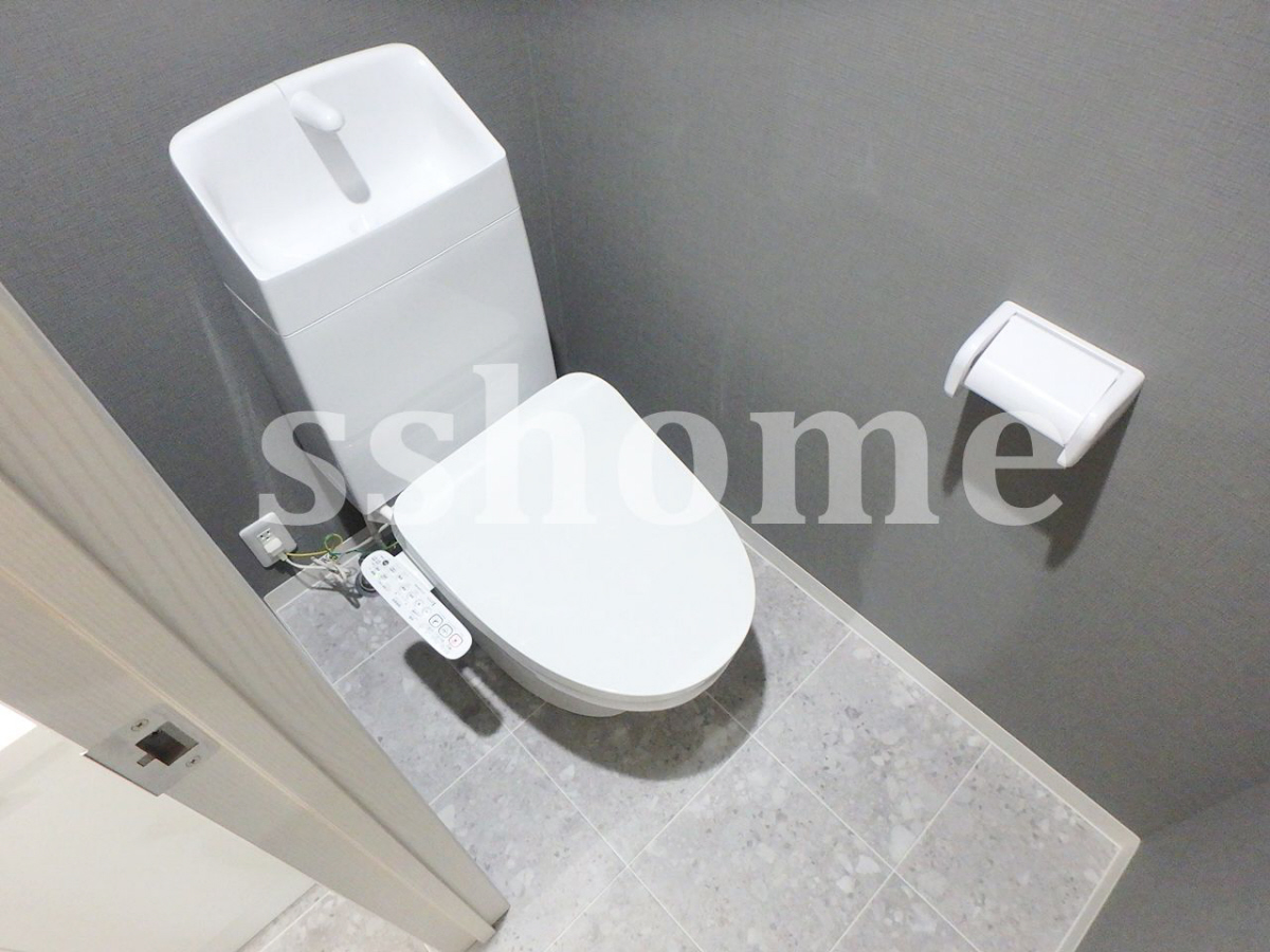 トイレ 温水洗浄便座☆ 写真8