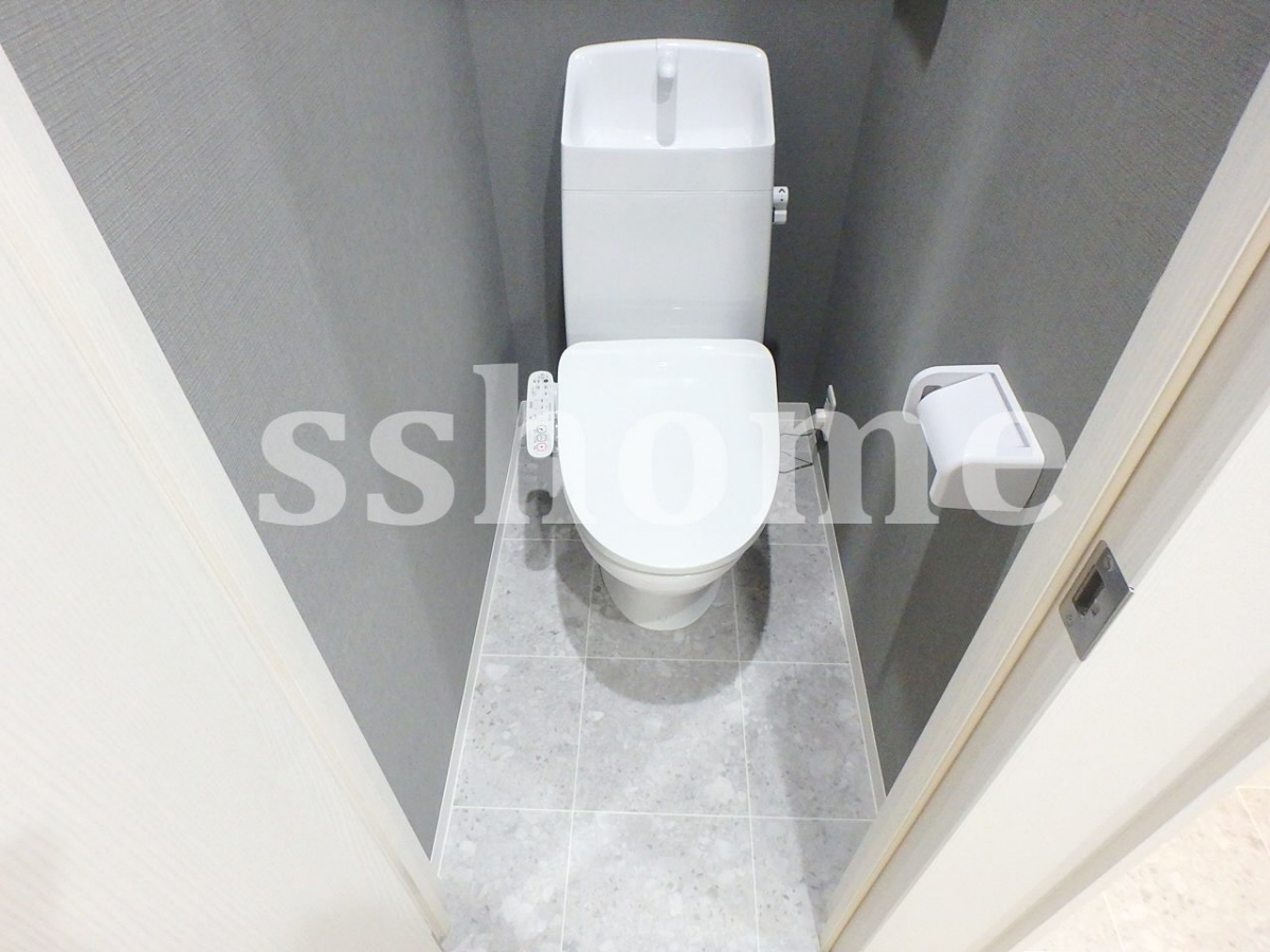 トイレ 温水洗浄便座☆ 写真8