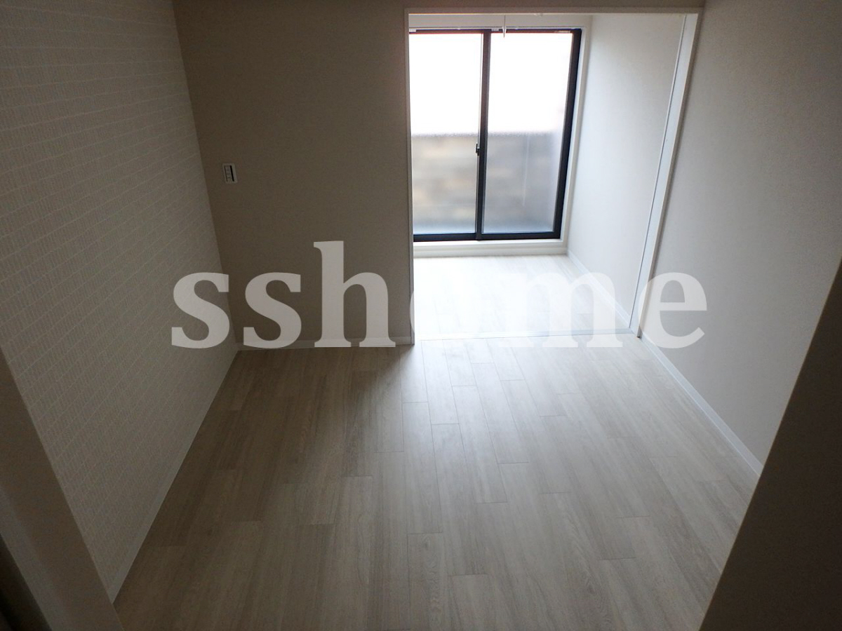 リビング 扉を開けると広く使えます♪ 写真2