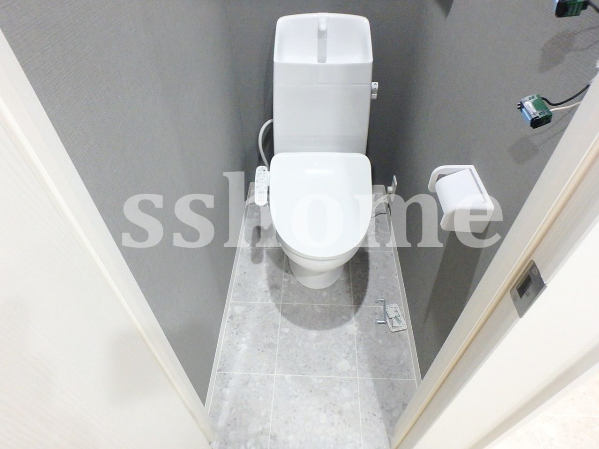 トイレ 温水洗浄便座☆ 写真8