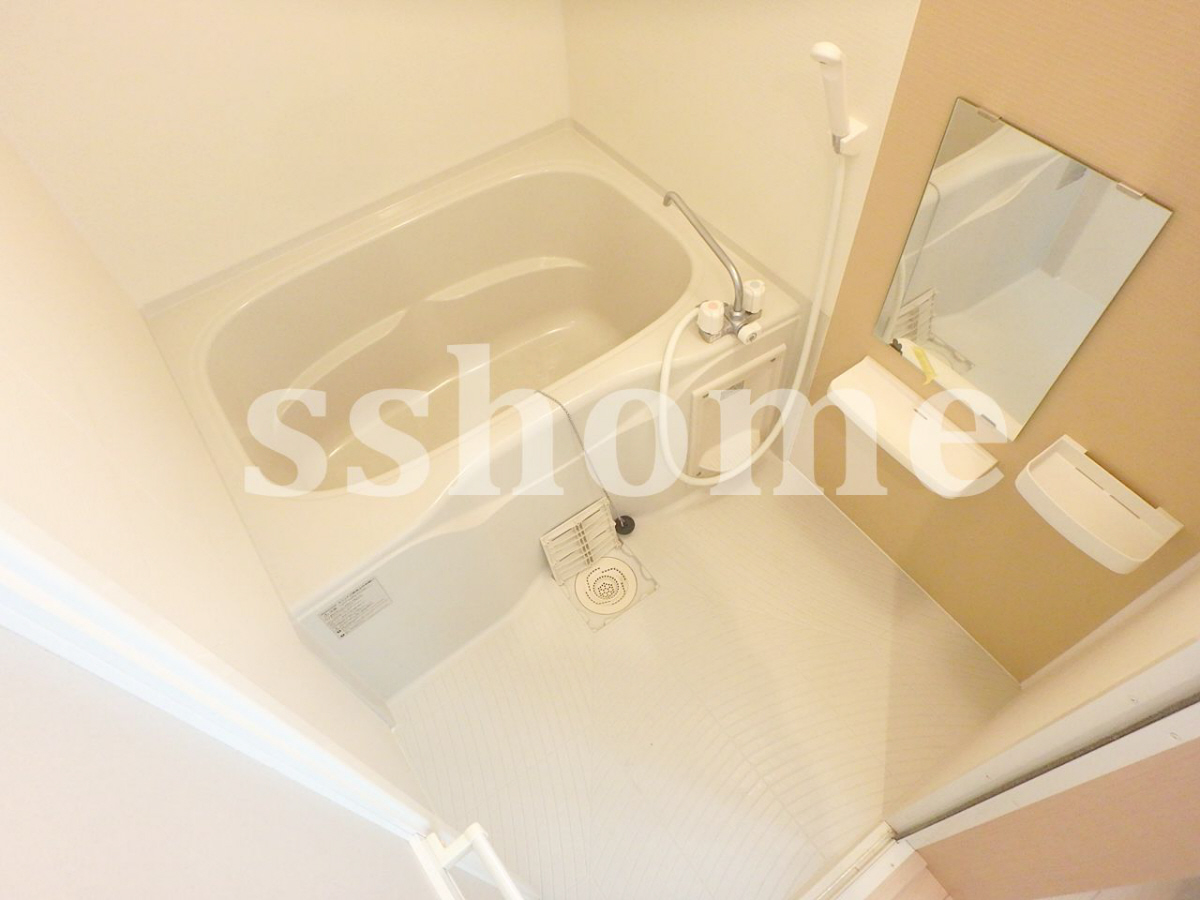 バス 一体型の浴槽 写真4