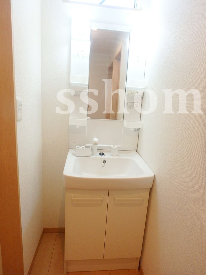 洗面所 シャンプードレッサー 写真9