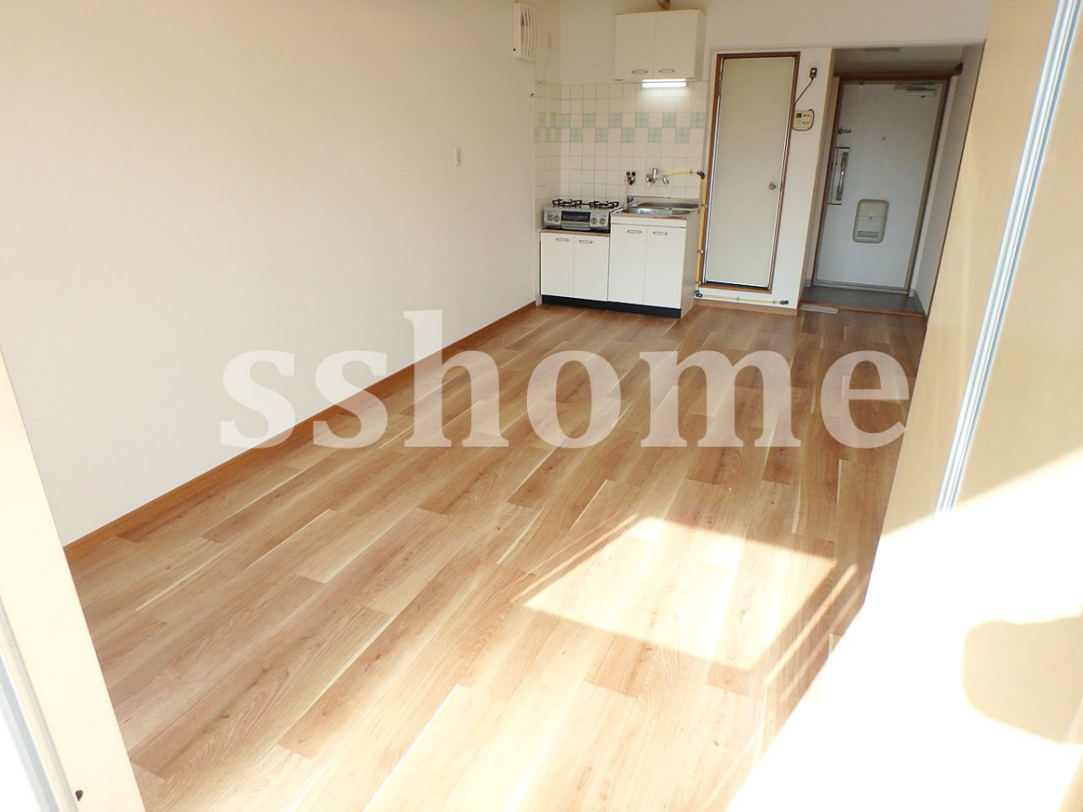 内装 フローリング☆ 写真14