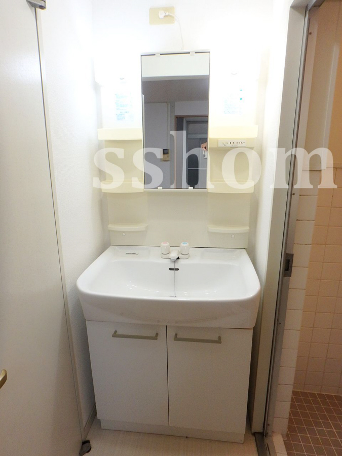 洗面所 独立洗面化粧台☆ 写真9