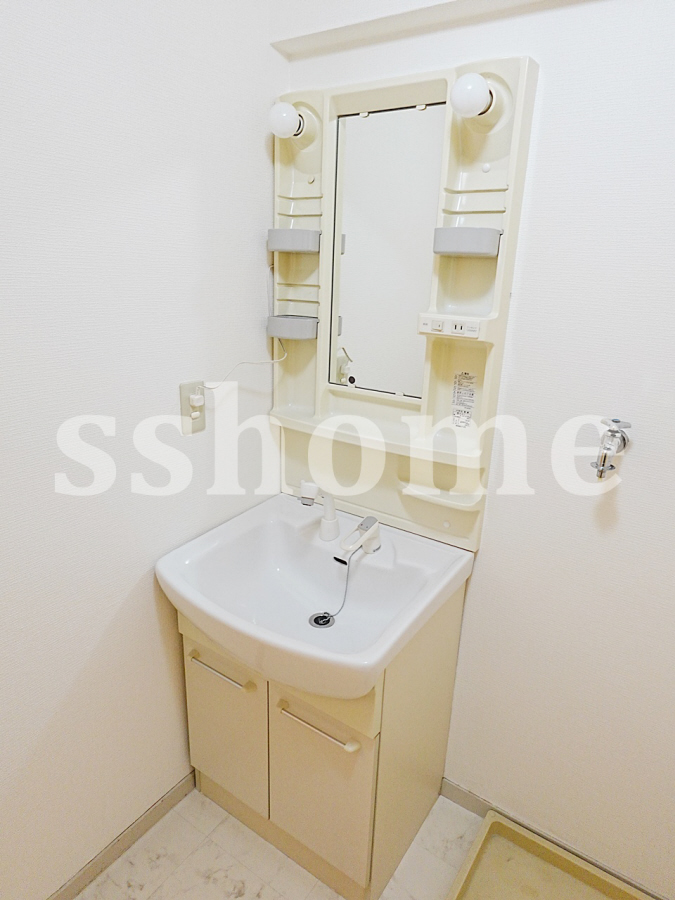 洗面所 シャンプードレッサー☆ 写真9