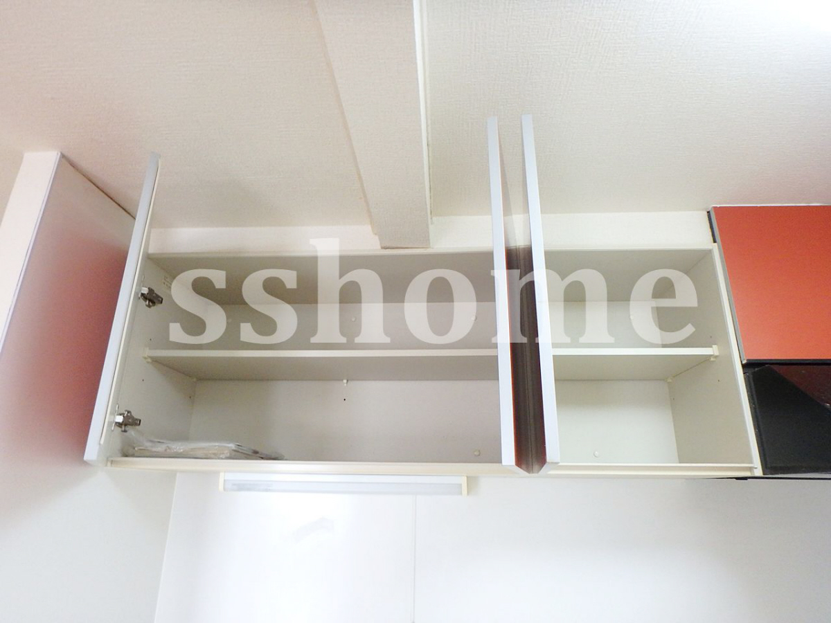 キッチン キッチン上部の吊戸棚☆ 写真17