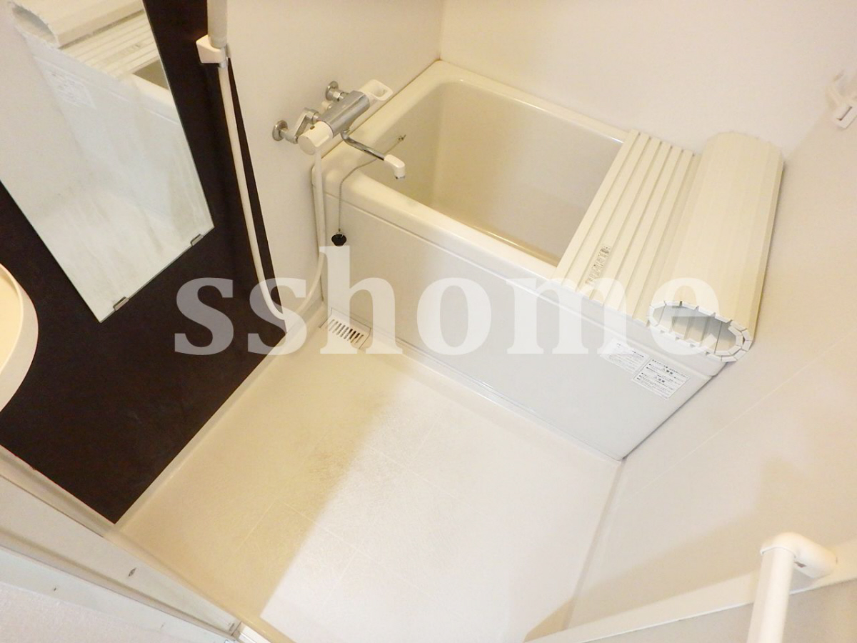 バス 清潔感のある浴室 写真4