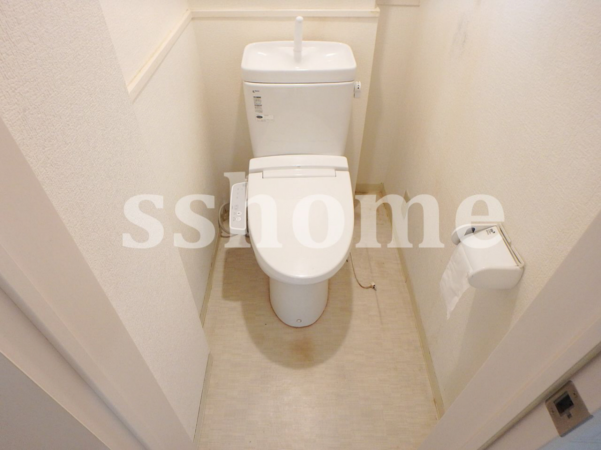 トイレ 温水洗浄便座☆ 写真8