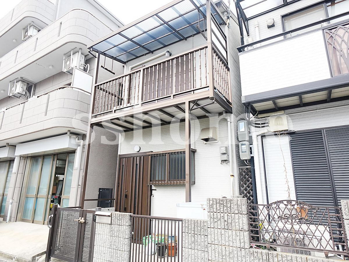 友田町2丁目貸家