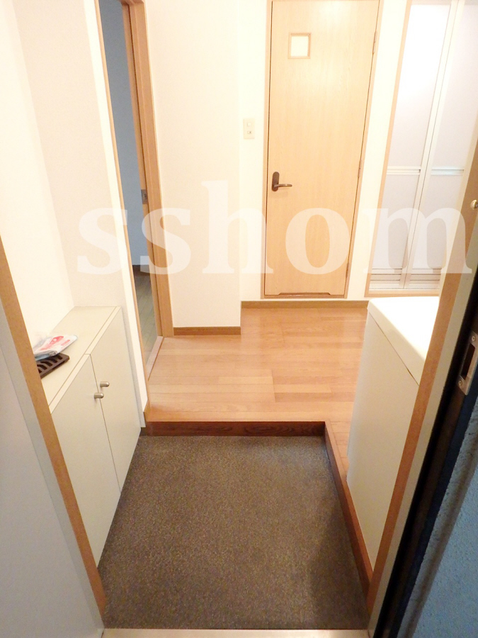 玄関 シューズボックスもあります 写真12