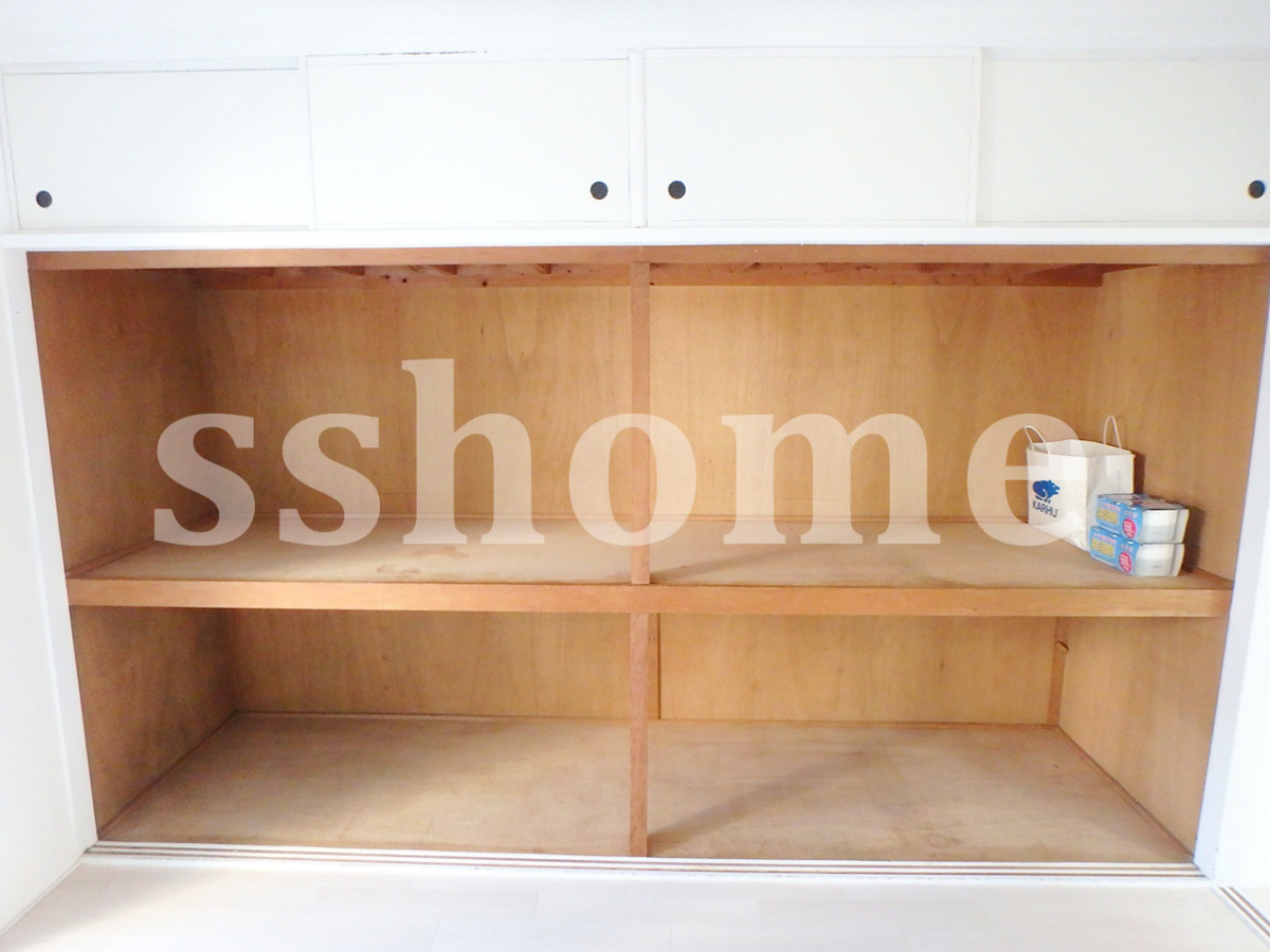 収納 壁一面の押し入れ☆ 写真5
