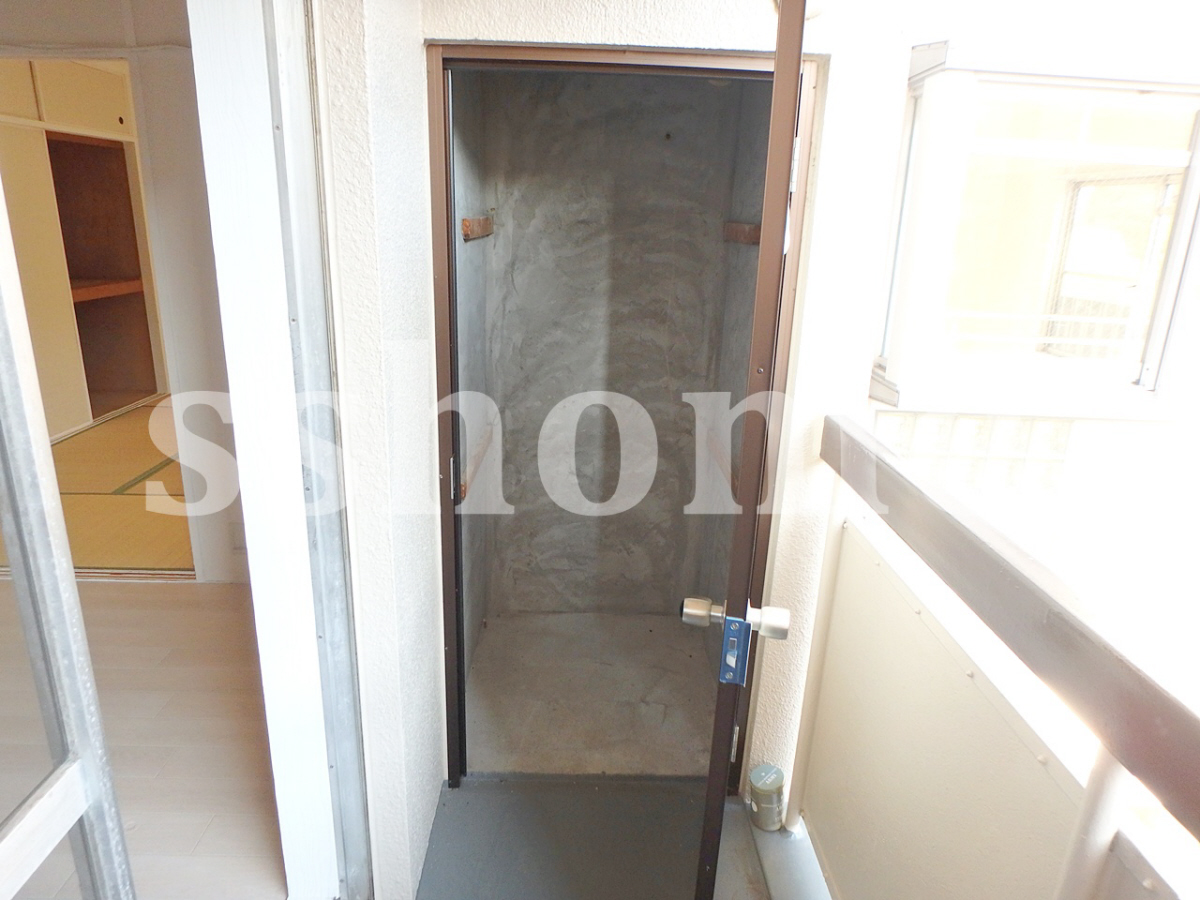 収納 バルコニーの収納☆ 写真17