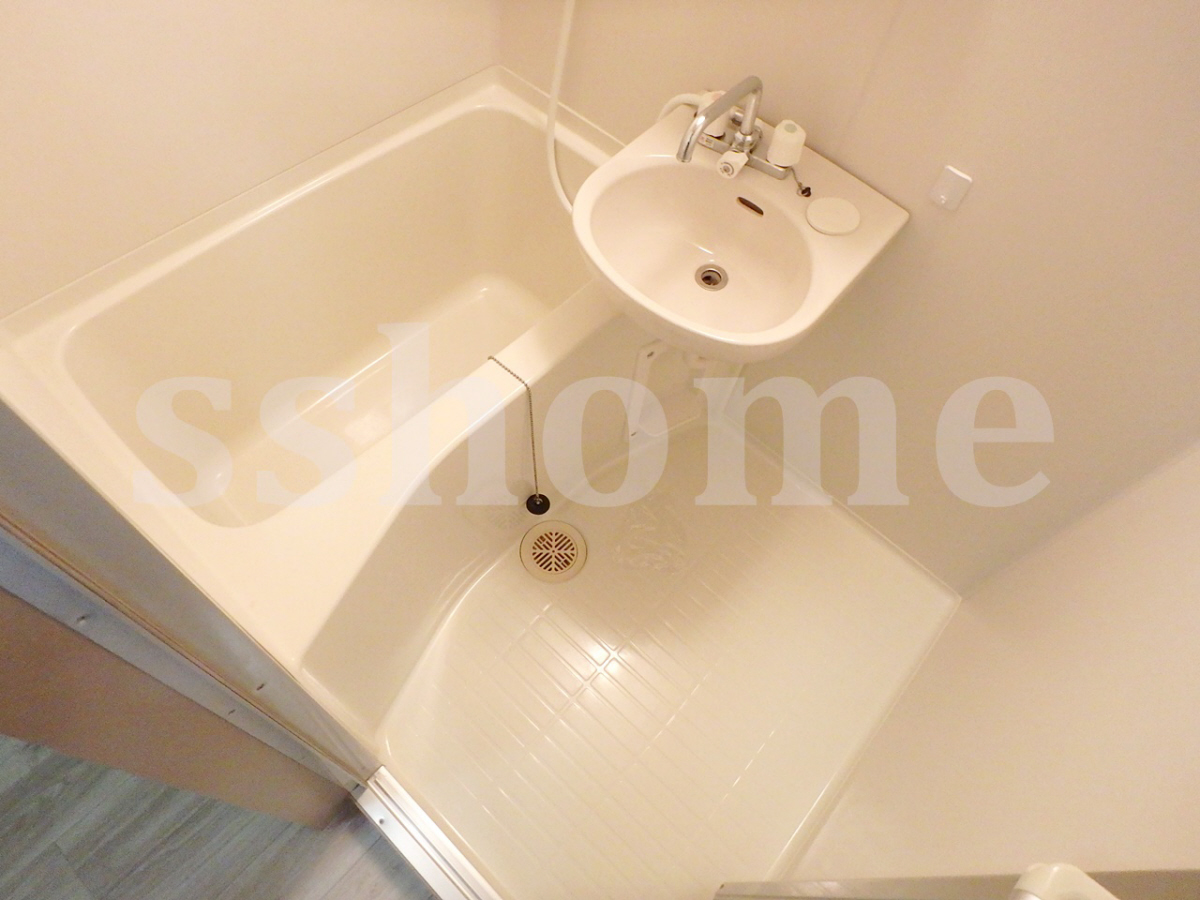 バス すっきりとしたバスルーム☆ 写真4