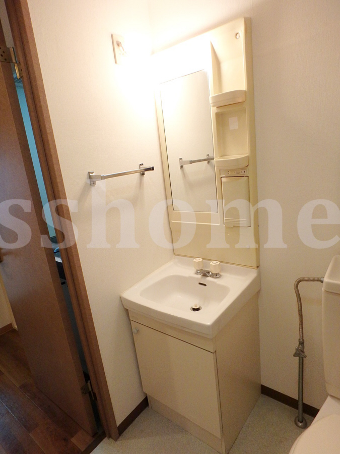 洗面所 独立洗面台です♪ 写真9