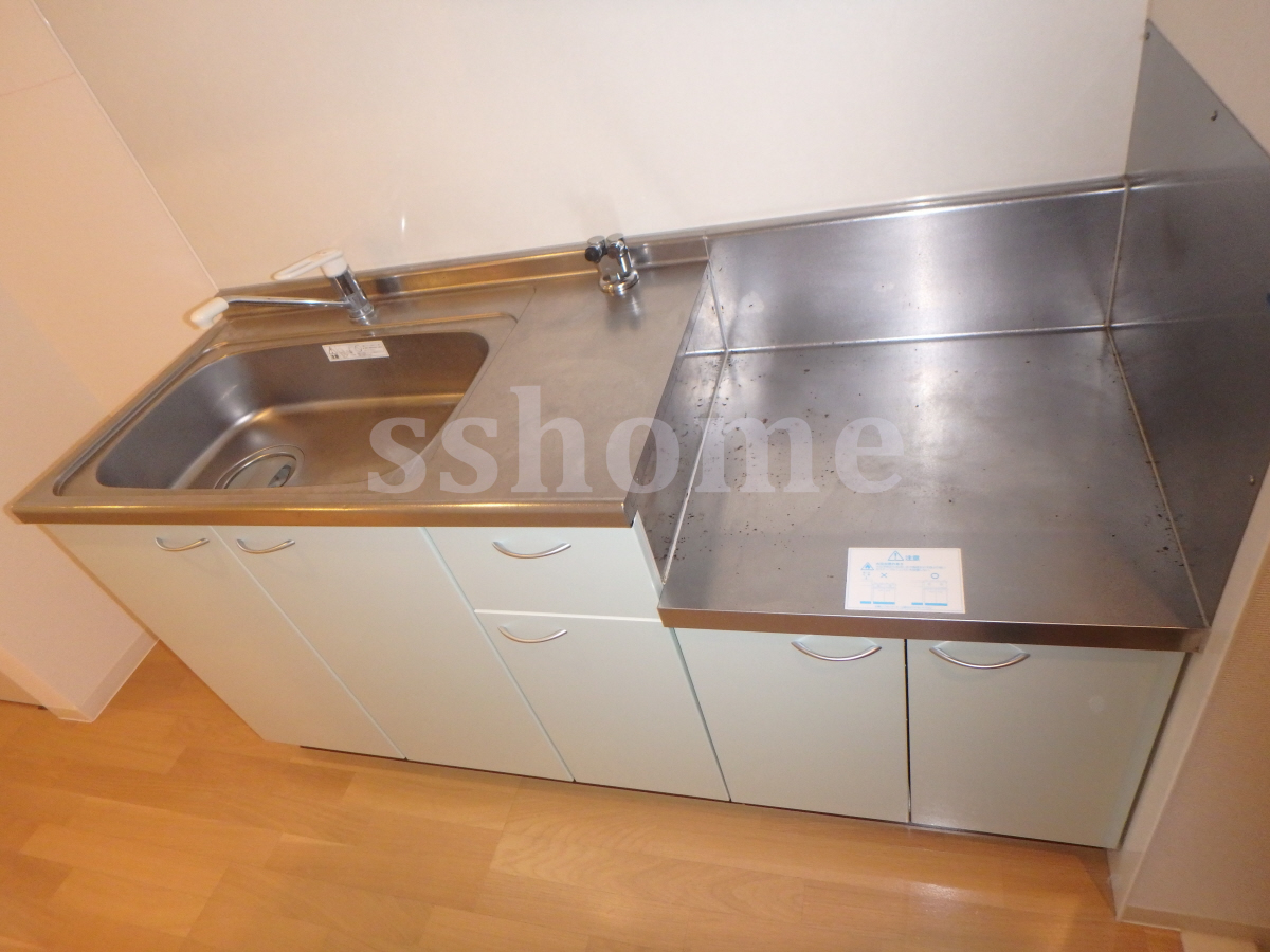 キッチン 使い勝手のいいガスキッチンです 写真3