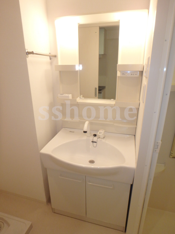 洗面所 シャンプードレッサー 写真9