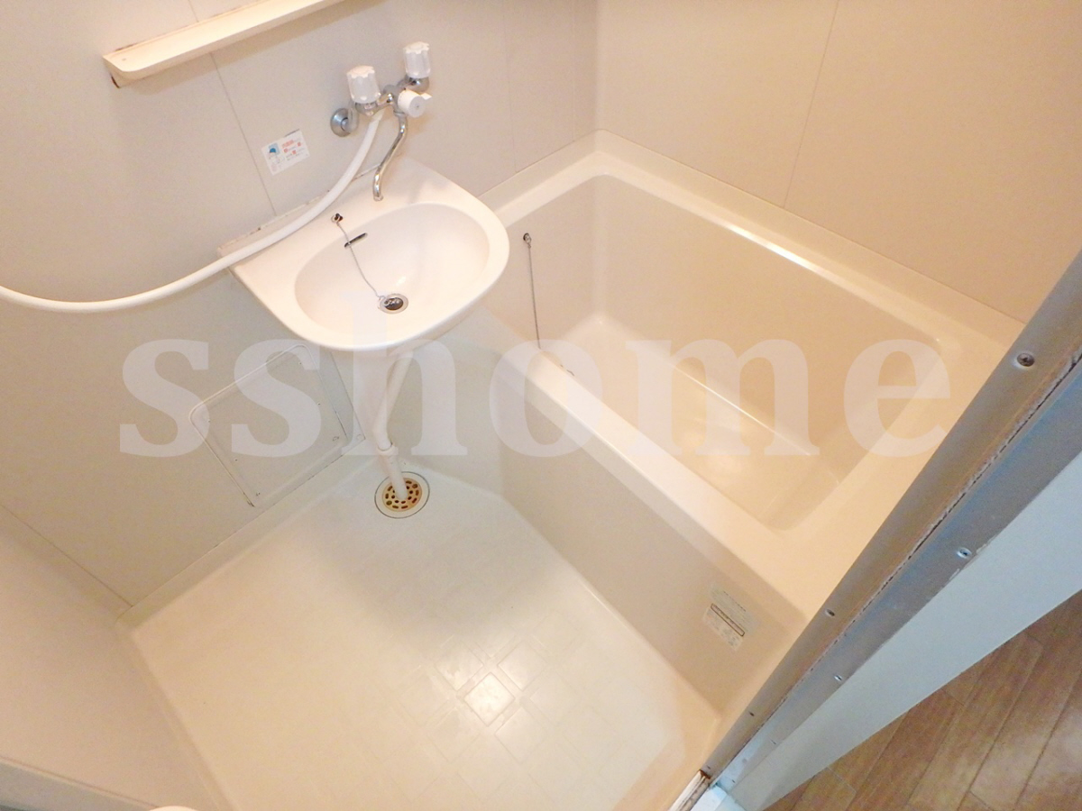 バス すっきりとしたバスルーム☆ 写真4