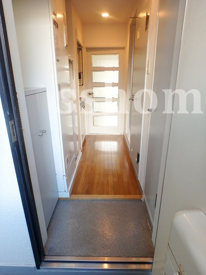 玄関 廊下のあるタイプ 写真12