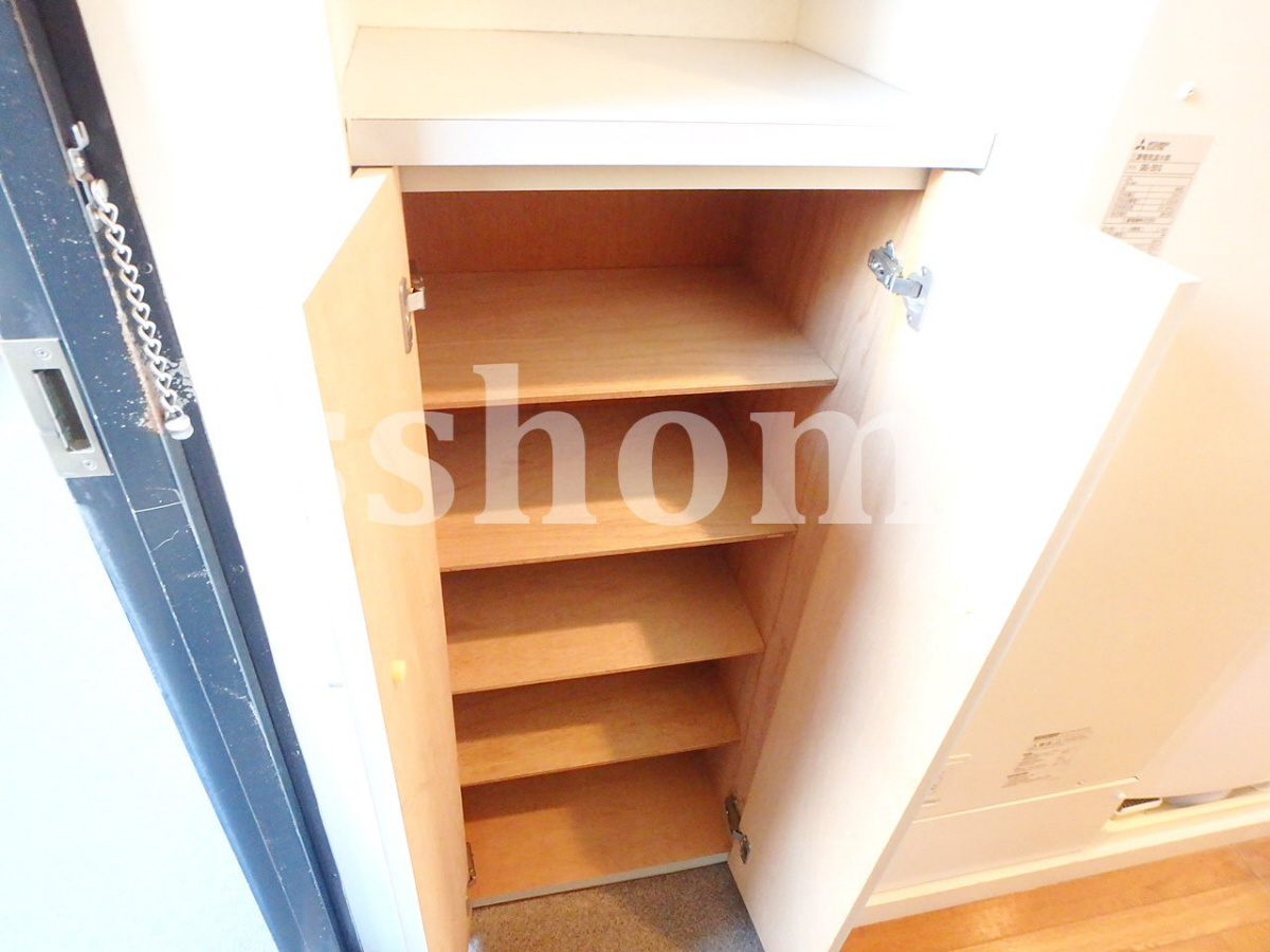 収納 シューズボックスあります☆ 写真16