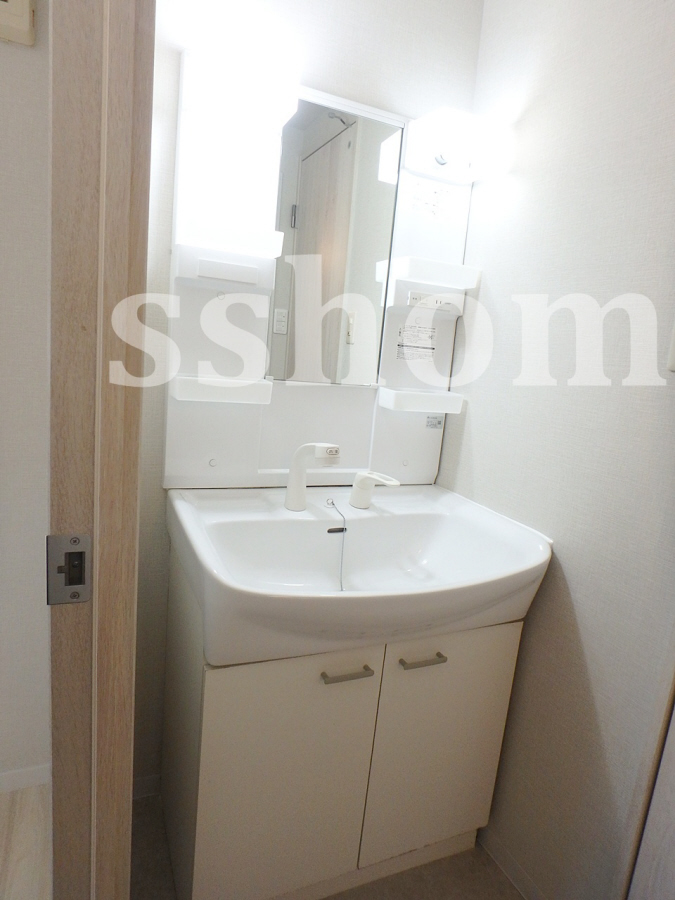 洗面所 シャンプードレッサー☆ 写真9