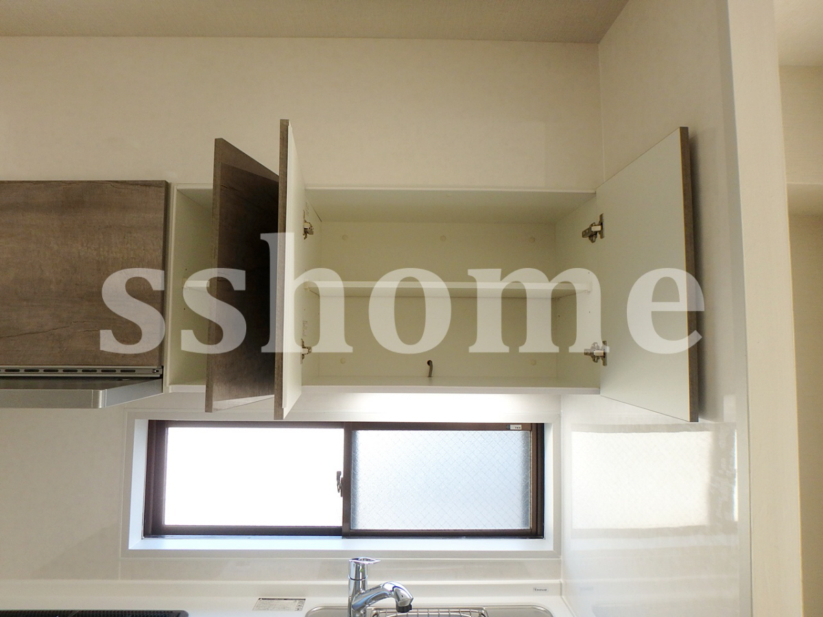 キッチン キッチン上部の吊戸棚☆ 写真17