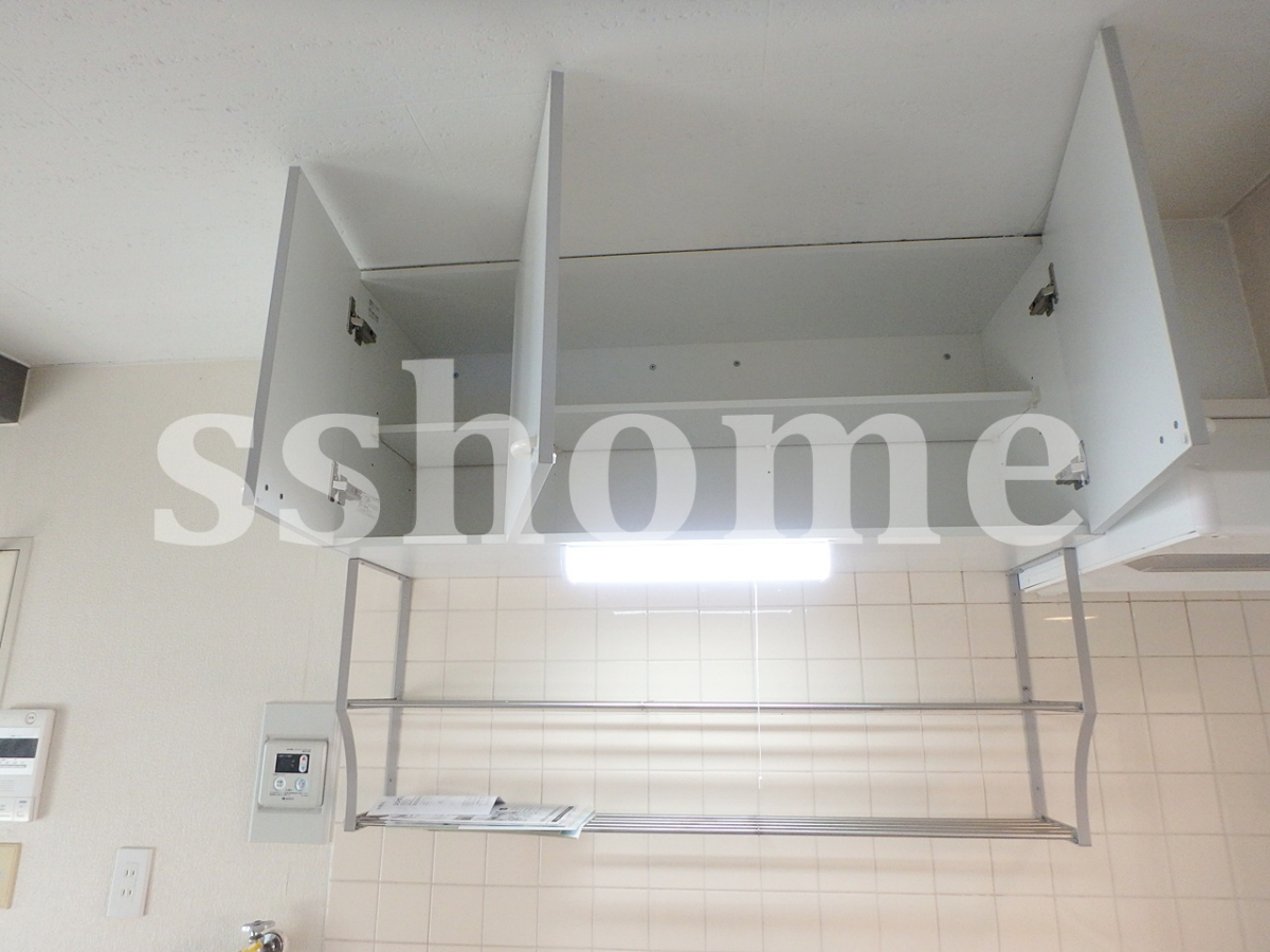 キッチン キッチン上部の吊戸棚☆ 写真17