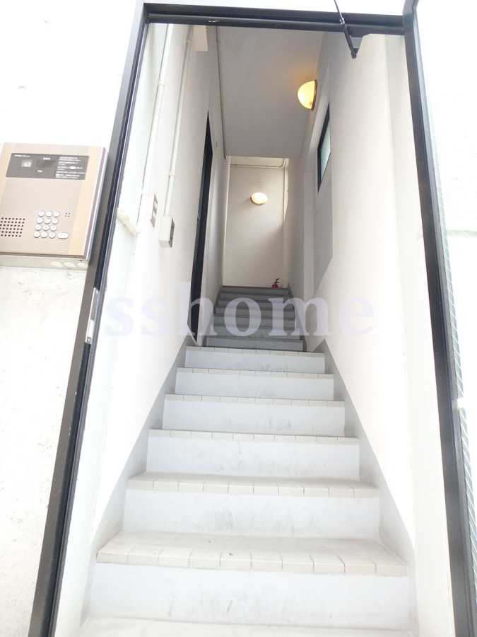 エントランスの階段 写真29