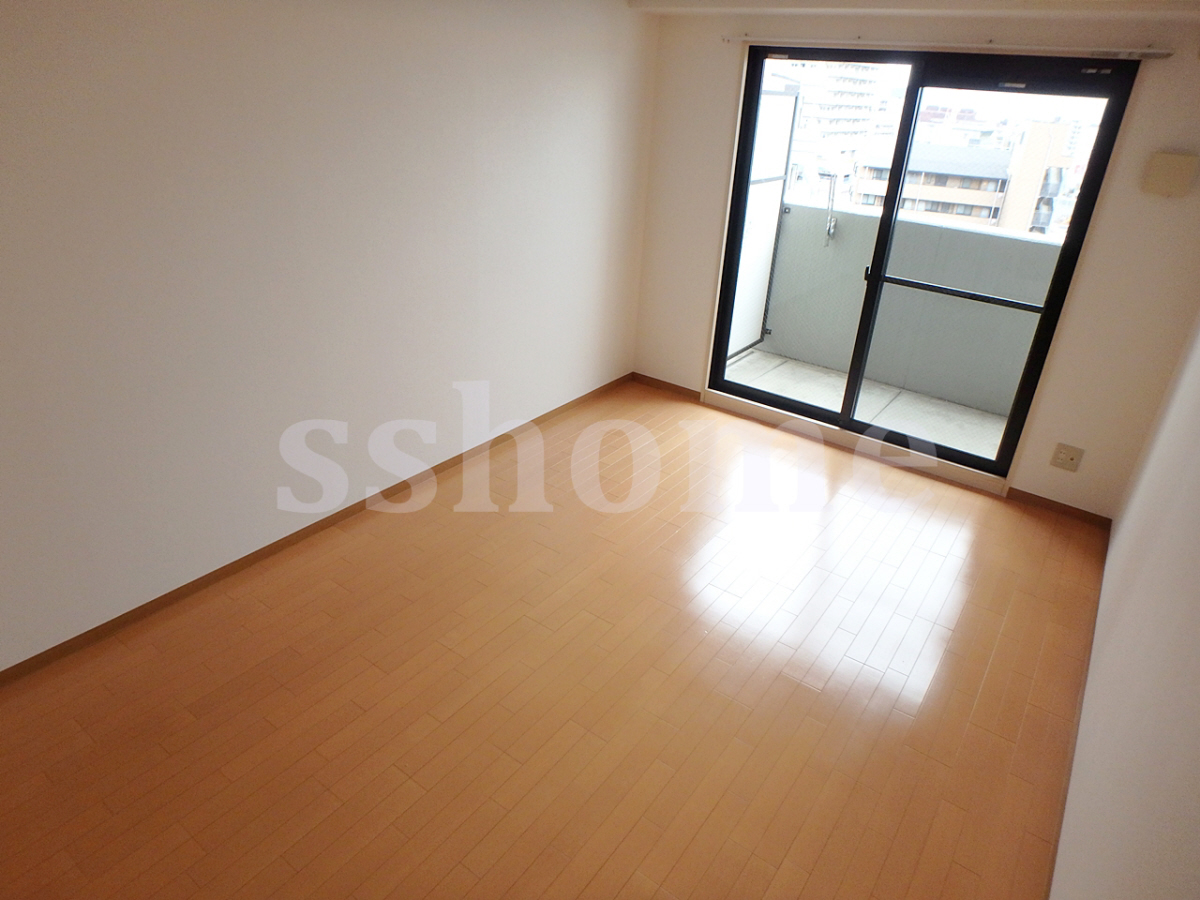 寝室 バルコニー側から☆日当たり良好♪ 写真15