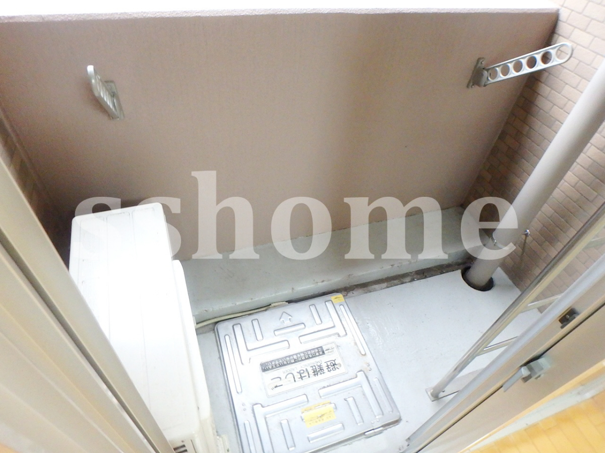 バルコニー・ベランダ 狭いけど洗濯物干せます 写真17