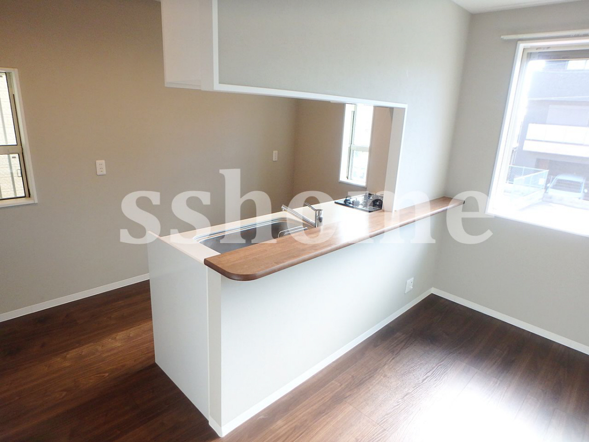 内装 カウンター付 写真14