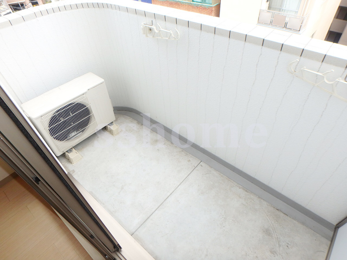 バルコニー・ベランダ 南東向きのバルコニーは明るいです☆ 写真10