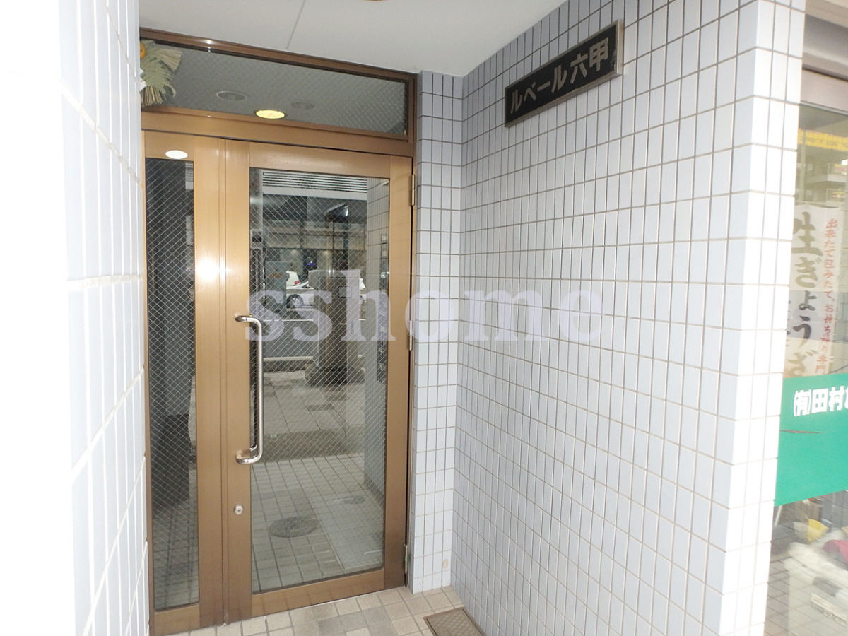 エントランス 建物入口 写真13