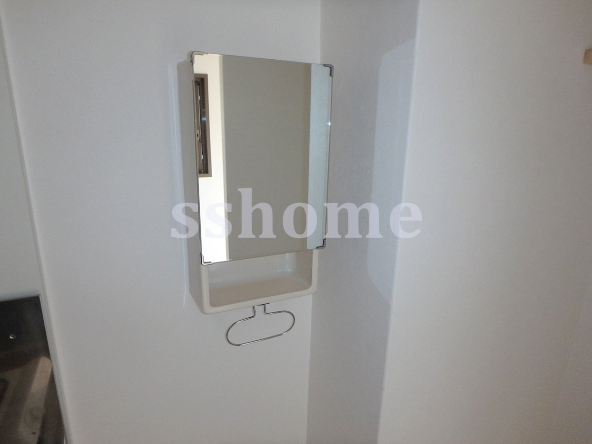 収納 歯ブラシ等入れられます 写真18