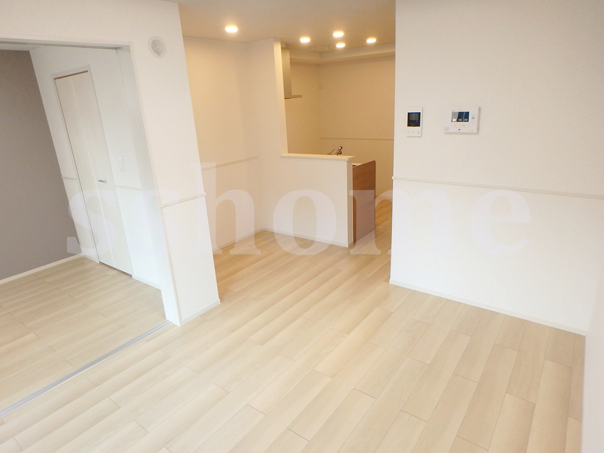 内装 フローリング☆ 写真14