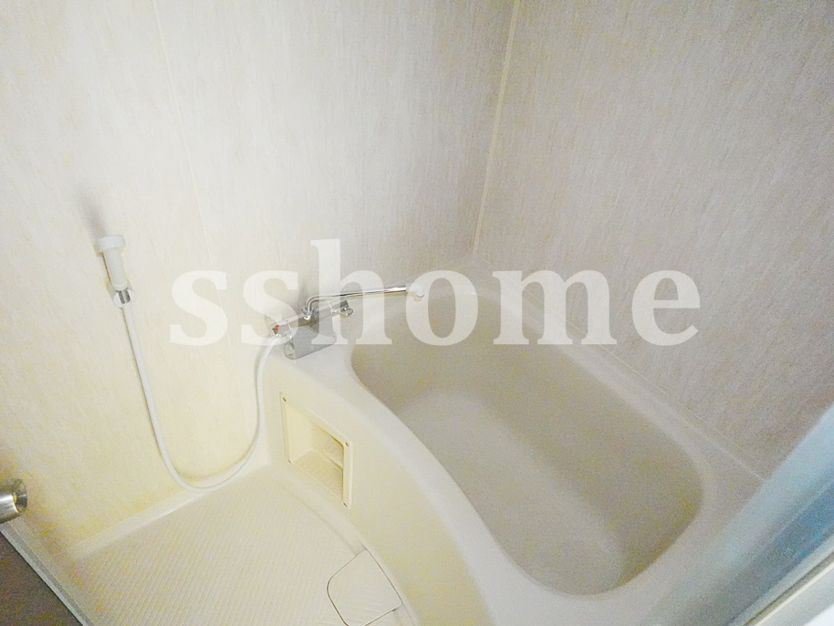 バス 一体型浴槽 写真4