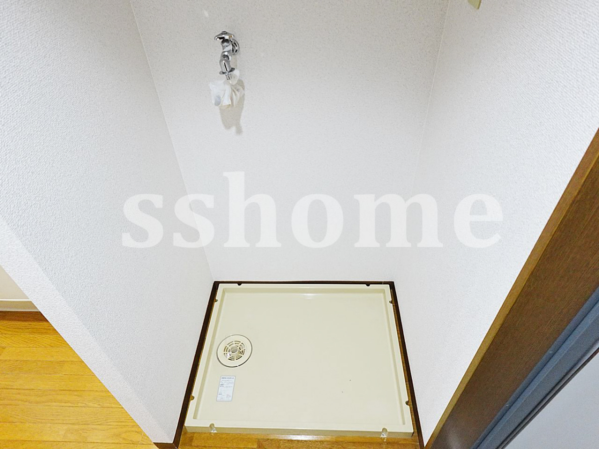 設備 室内洗濯機置場 写真17