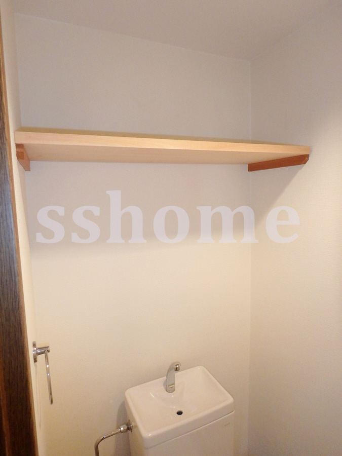 トイレに棚 写真18