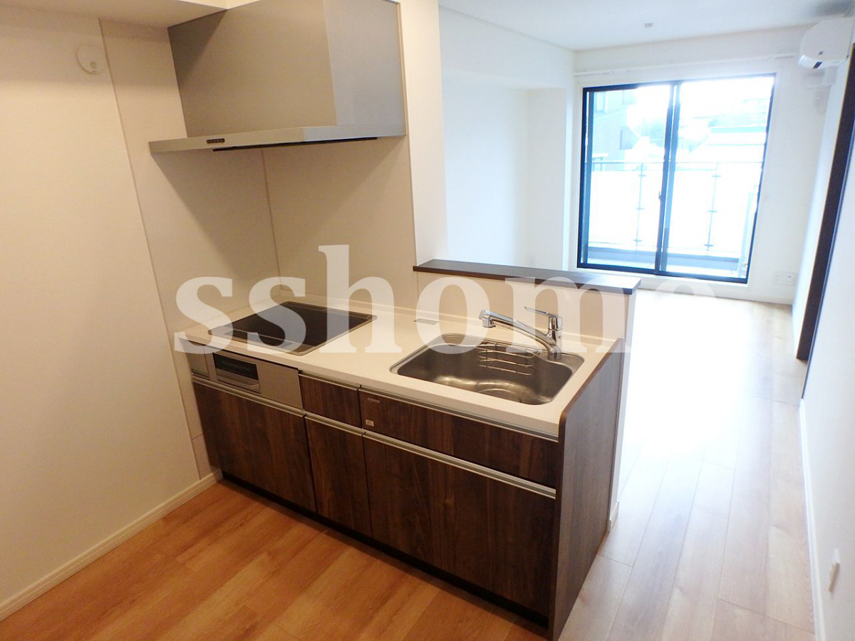 キッチン 3口IHコンロのシステムキッチン 写真3