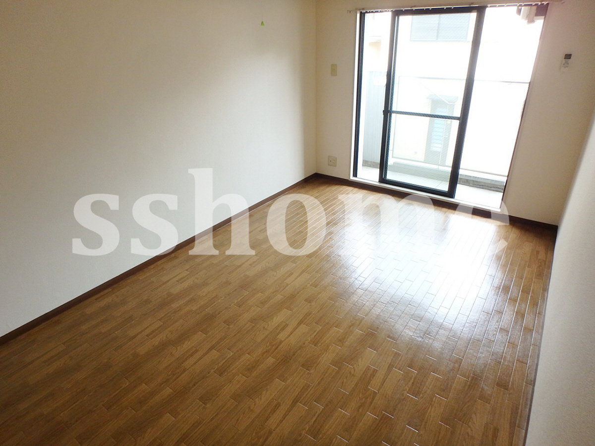 内装 フローリング☆ 写真14