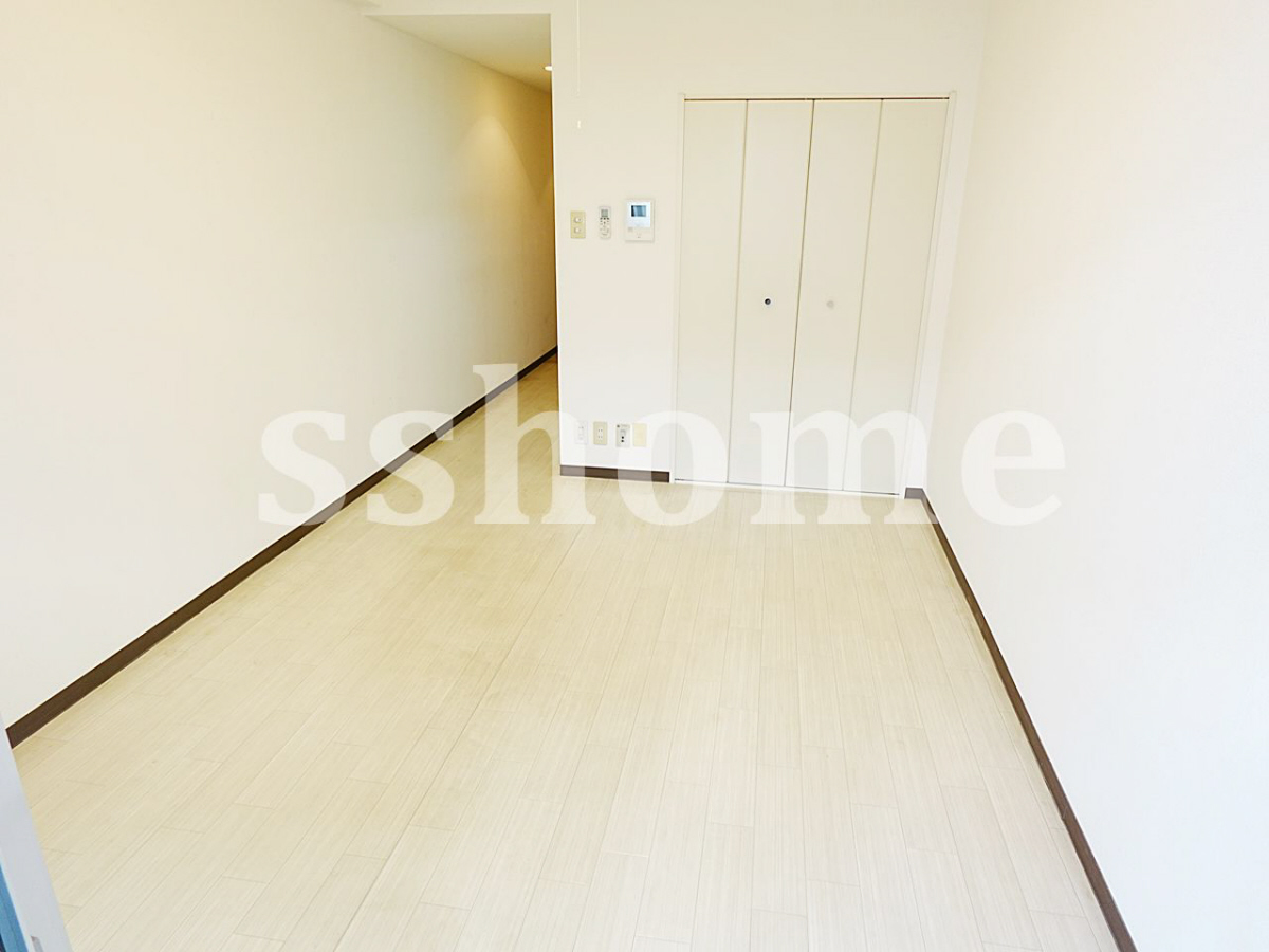 内装 ベランダから見たお部屋 写真14