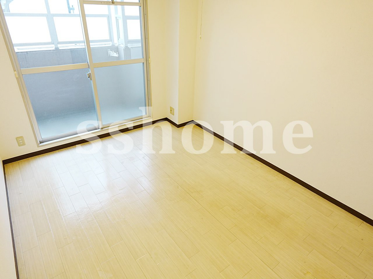 寝室 フローリング 写真15