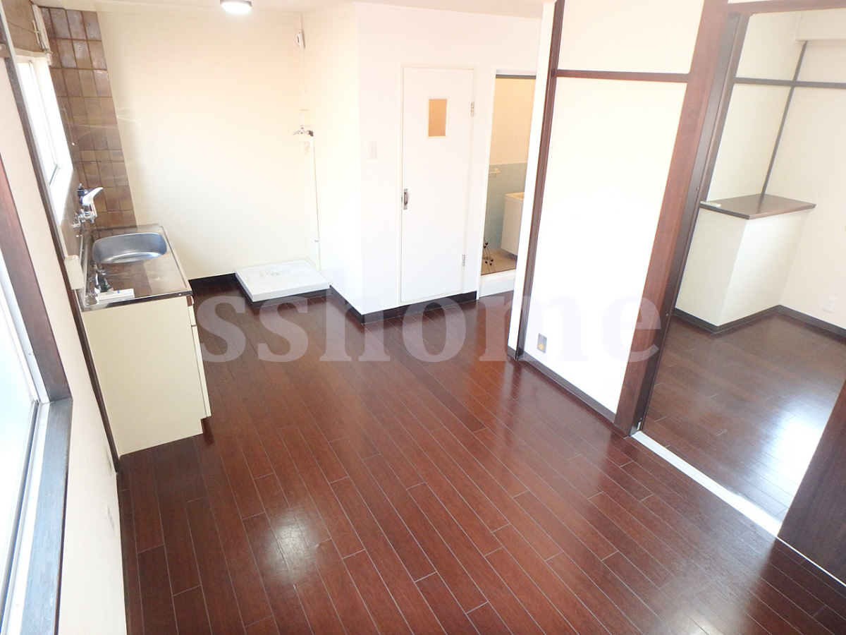 リビング 広々としたお部屋です☆ 写真2