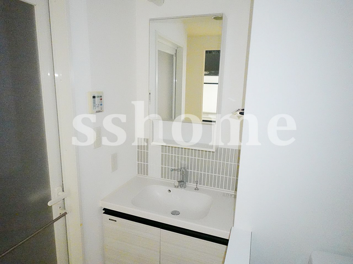 洗面所 独立洗面化粧台☆ 写真9