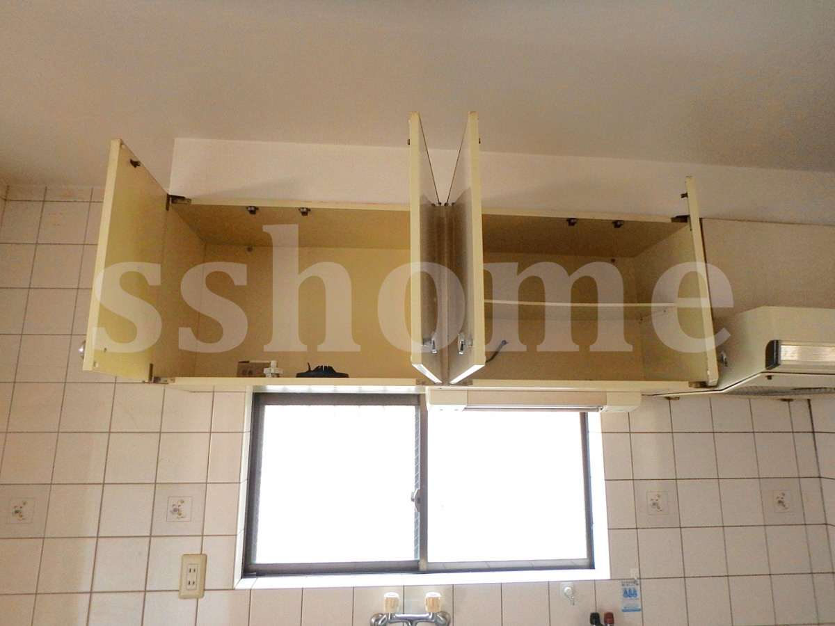 キッチン キッチン上部の吊戸棚☆ 写真17
